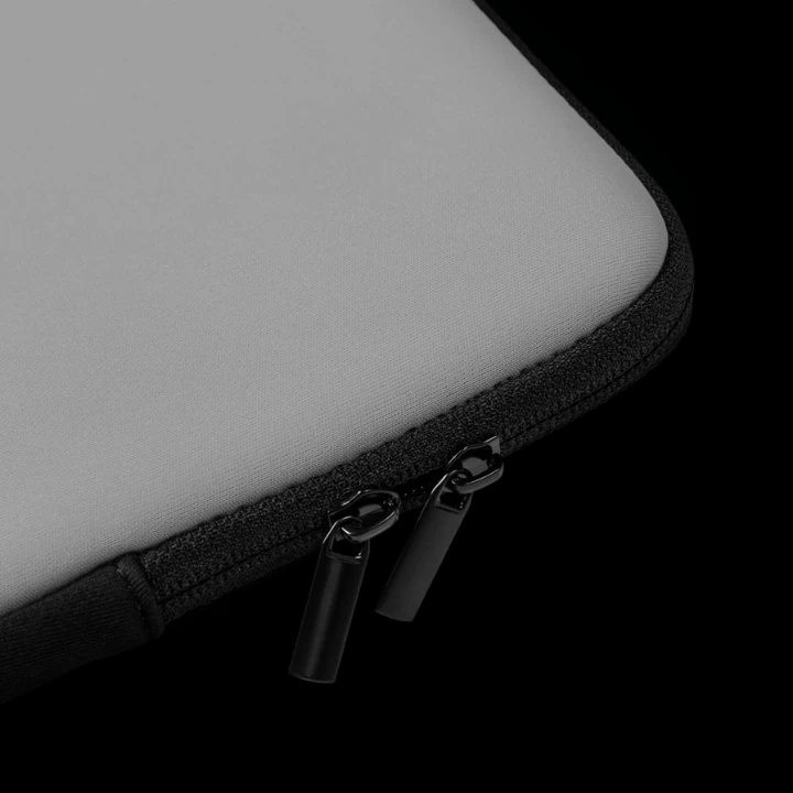 Bel Tee Laptop Sleeve