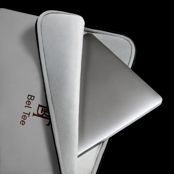 Bel Tee Laptop Sleeve