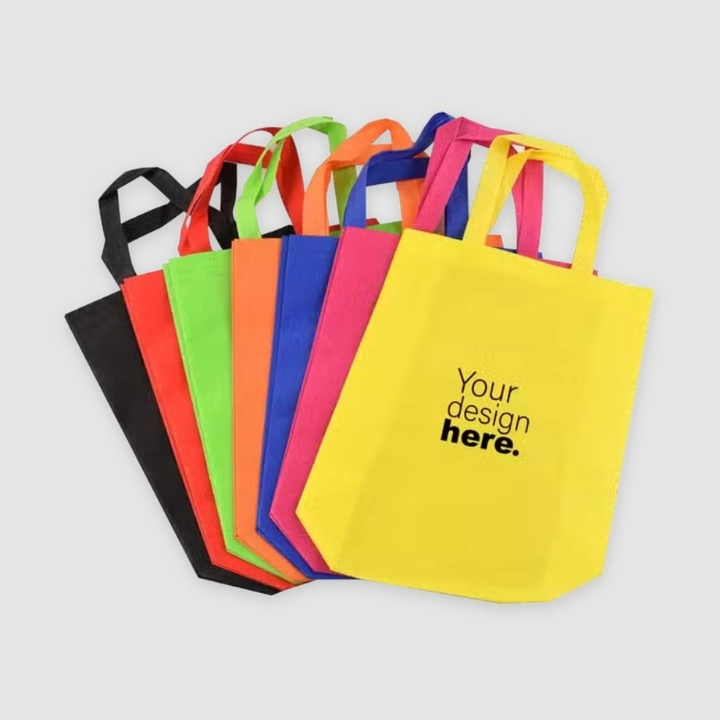 UWL  Dee Giveaway Bag